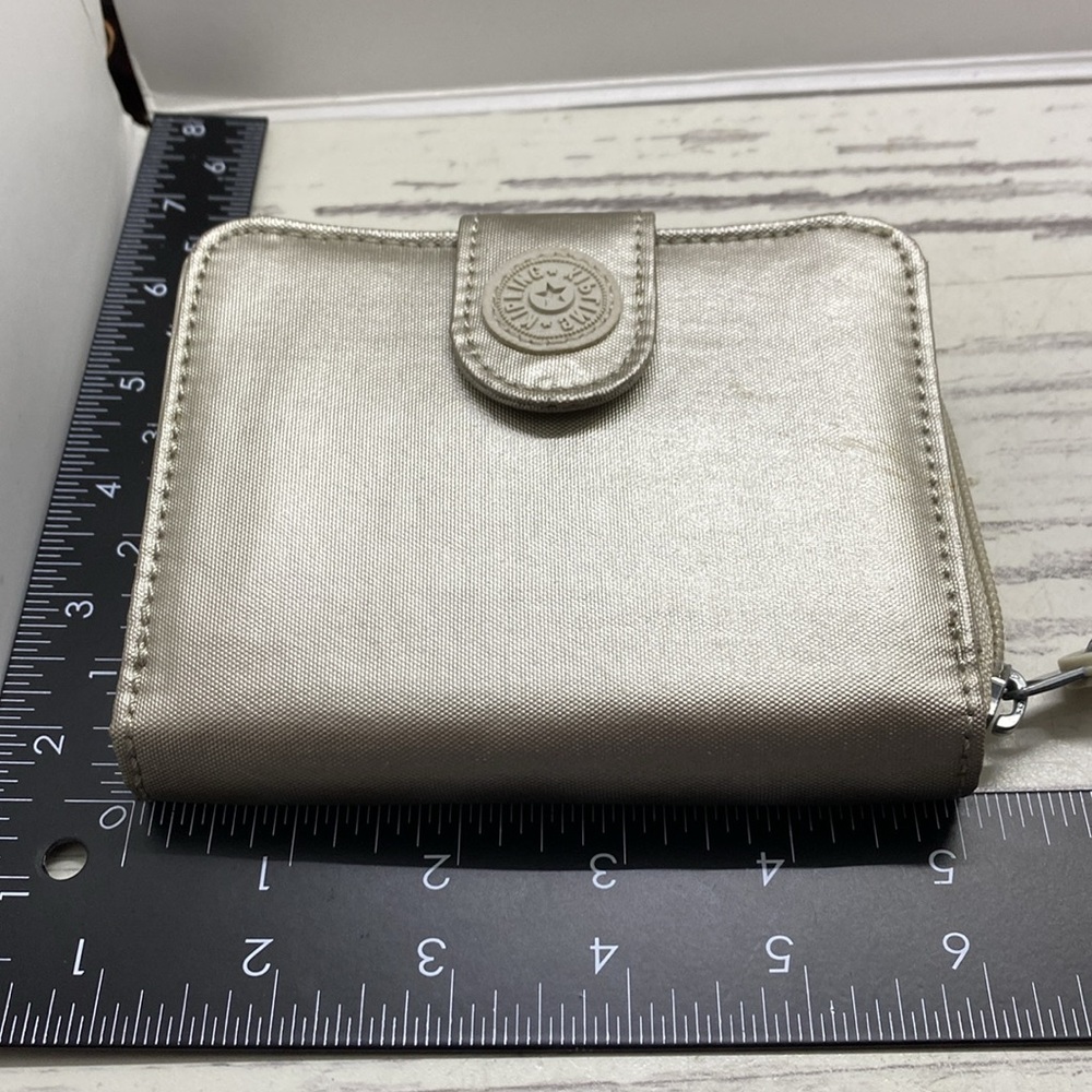 Like New Kipling Snap And Zip Wallet In A Metalli… - image 6